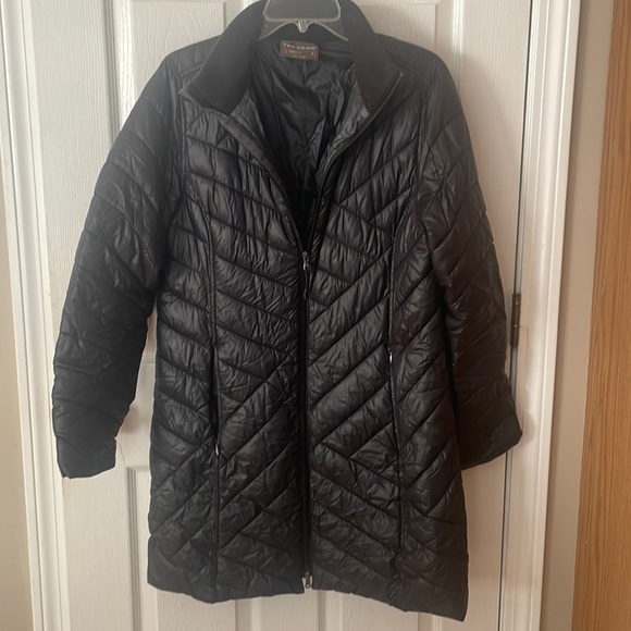 Tek Gear Warm Tek puffer coat. Super warm and cozy. Great preowned condition. - Picture 1 of 6